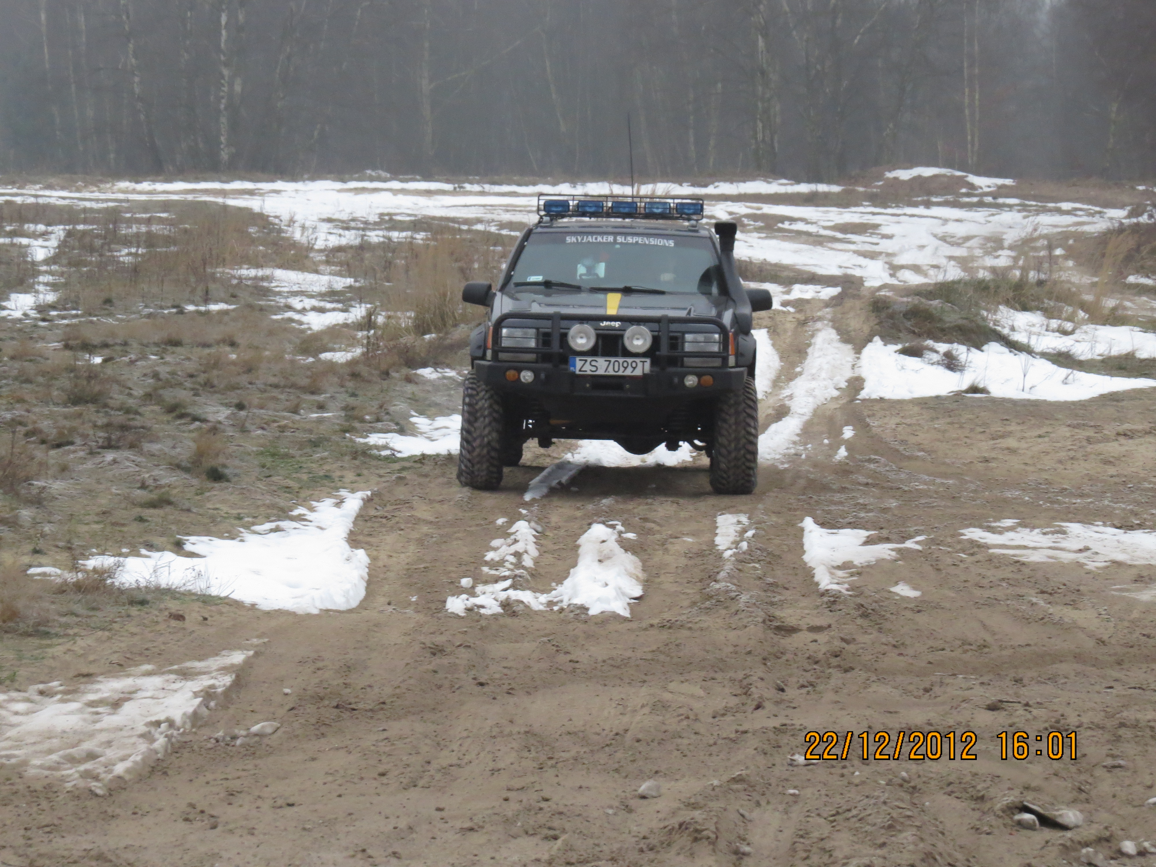 jeep 352.JPG